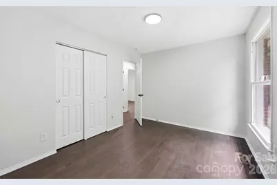 9430 Trinity Road, Charlotte, NC 28216 - Photo 17