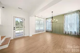11352 Timber Ridge Rd, Charlotte, NC 28213 - Photo 5