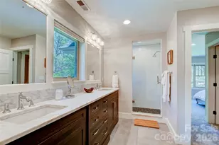 6 Hamlet St, Black Mountain, NC 28711 - Photo 37