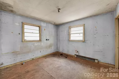 1393 Field Circle, Hickory, NC 28602 - Photo 13