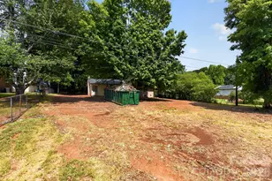 1393 Field Cir, Hickory, NC 28602 - Photo 29