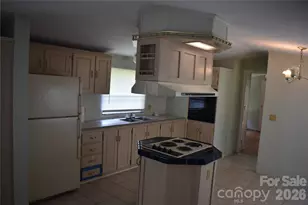 69 Woodmont Dr, Nebo, NC 28761 - Photo 13