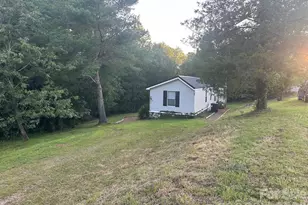 69 Woodmont Dr, Nebo, NC 28761 - Photo 5