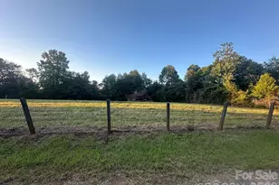 69 Woodmont Dr, Nebo, NC 28761 - Photo 15