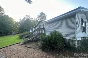 69 Woodmont Dr, Nebo, NC 28761 - Photo 3