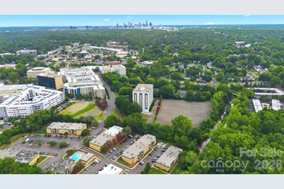 4739 Hedgemore Drive, Charlotte, NC 28209 - Photo 29