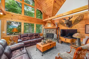 30 Rhododendron Dr, Waynesville, NC 28786 - Photo 5