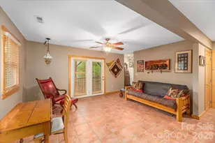 30 Rhododendron Dr, Waynesville, NC 28786 - Photo 23