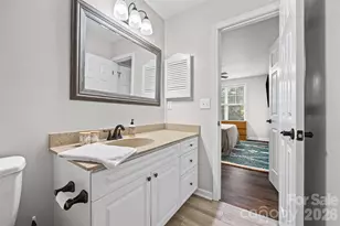 11143 Dundarrach Ln, Charlotte, NC 28277 - Photo 17