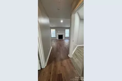 4913 Hopewood Lane, Charlotte, NC 28216 - Photo 3