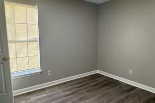 4913 Hopewood Ln, Charlotte, NC 28216 - Photo 13