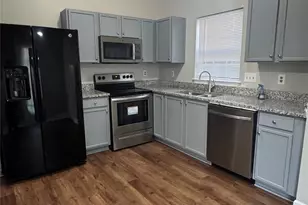 4913 Hopewood Ln, Charlotte, NC 28216 - Photo 11
