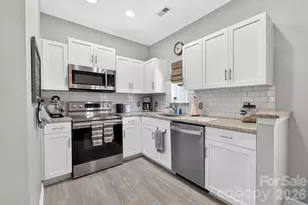 2224 Vision Dr, Charlotte, NC 28203 - Photo 11