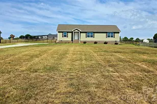 154 Back Acres Ln, Kannapolis, NC 28081 - Photo 1