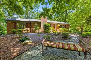 518 Starmount Ln, Hendersonville, NC 28791 - Photo 3