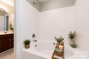 9535 Lina Ardrey Ln, Charlotte, NC 28277 - Photo 19