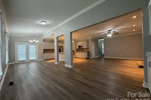 6930 Royce Ct, Charlotte, NC 28277 - Photo 11