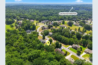 122 W Tattersall Drive, Statesville, NC 28677 - Photo 47