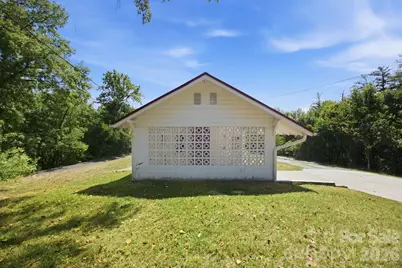 661 Lenoir Road, Morganton, NC 28655 - Photo 11