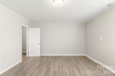 411 S Thompson Street, Shelby, NC 28150 - Photo 21