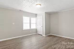 411 S Thompson St, Shelby, NC 28150 - Photo 19