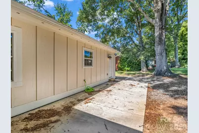 319 Arlington Street, Forest City, NC 28048 - Photo 39