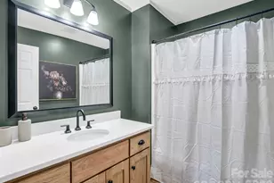 319 Arlington St, Forest City, NC 28048 - Photo 27