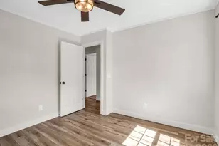 319 Arlington St, Forest City, NC 28048 - Photo 31