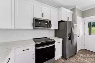 1024 Speight Rd, Albemarle, NC 28001 - Photo 13