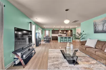 4526 Carnation Court, Charlotte, NC 28269 - Photo 11