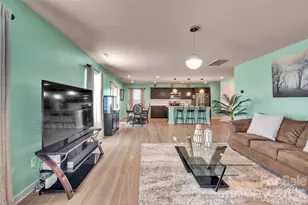 4526 Carnation Ct, Charlotte, NC 28269 - Photo 11
