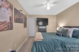4526 Carnation Ct, Charlotte, NC 28269 - Photo 19