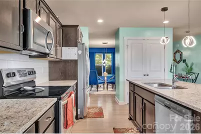 4526 Carnation Court, Charlotte, NC 28269 - Photo 7
