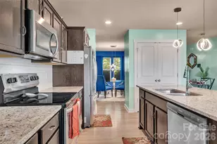 4526 Carnation Ct, Charlotte, NC 28269 - Photo 7