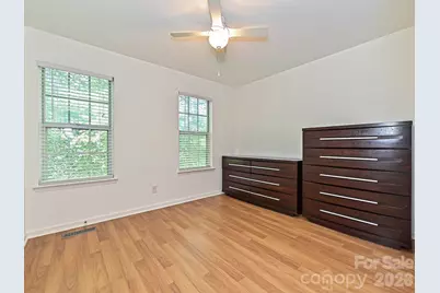 13518 Krislyn Woods Place, Charlotte, NC 28278 - Photo 33