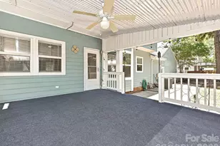 13518 Krislyn Woods Pl, Charlotte, NC 28278 - Photo 35