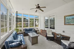 9200 Deer Spring Ln, Charlotte, NC 28210 - Photo 33