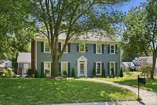9200 Deer Spring Ln, Charlotte, NC 28210 - Photo 3