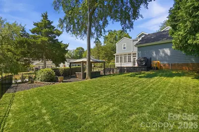 9200 Deer Spring Lane, Charlotte, NC 28210 - Photo 37