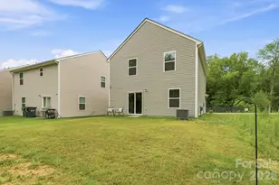 5135 Wolfridge Ave, Charlotte, NC 28214 - Photo 25