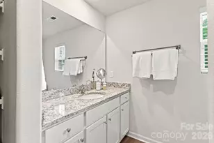 5135 Wolfridge Ave, Charlotte, NC 28214 - Photo 15
