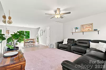 5135 Wolfridge Avenue, Charlotte, NC 28214 - Photo 3