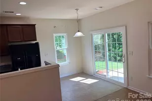 305 Sandy Spring Ln, Clover, SC 29710 - Photo 9