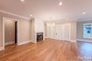 4828 Walker Rd, Charlotte, NC 28211 - Photo 7