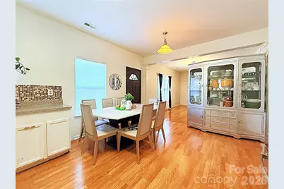 8703 Earthenware Drive, Charlotte, NC 28269 - Photo 7