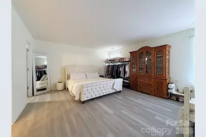 8703 Earthenware Drive, Charlotte, NC 28269 - Photo 21