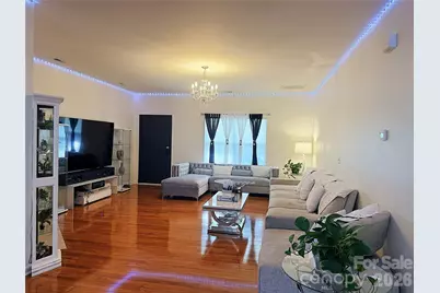 8703 Earthenware Drive, Charlotte, NC 28269 - Photo 13