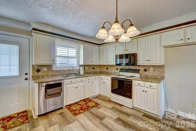 1014 Ranbar Street, Cherryville, NC 28021 - Photo 7