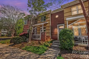 703 E 8th St, Charlotte, NC 28202 - Photo 3
