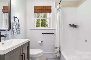 1252 11th St, Hickory, NC 28601 - Photo 21